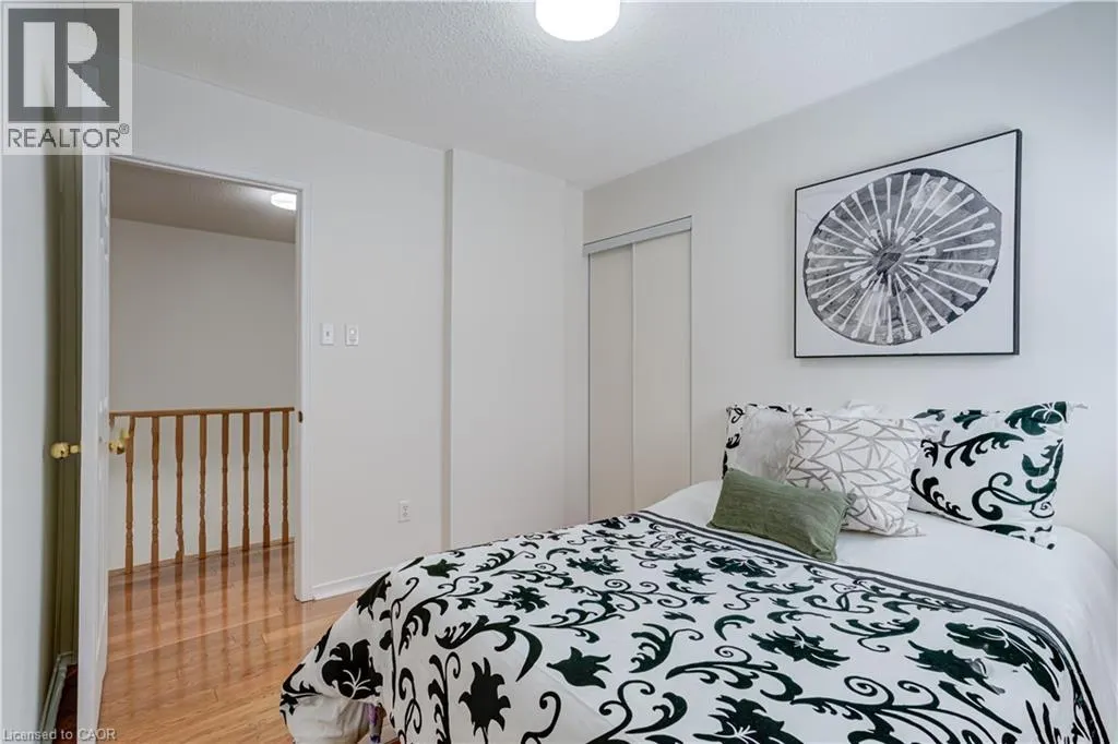 61 CEDARWOOD Crescent