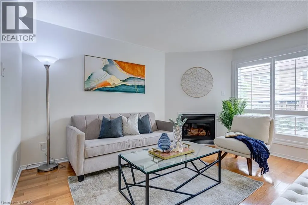 61 CEDARWOOD Crescent
