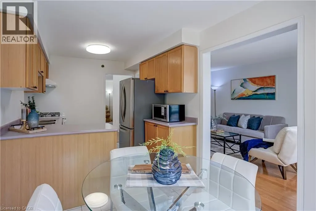61 CEDARWOOD Crescent