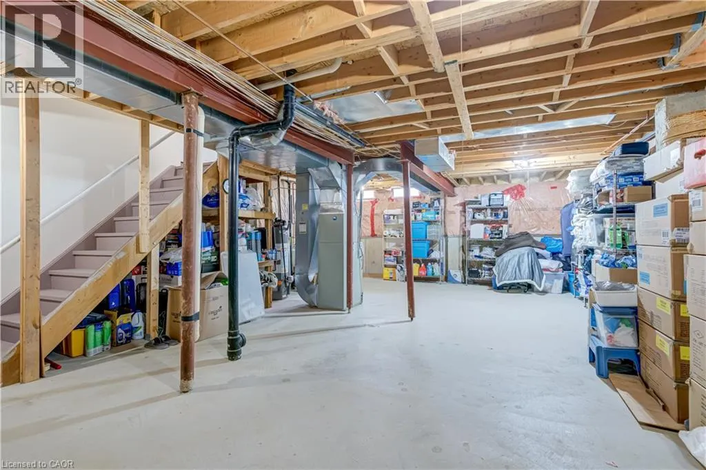 61 CEDARWOOD Crescent