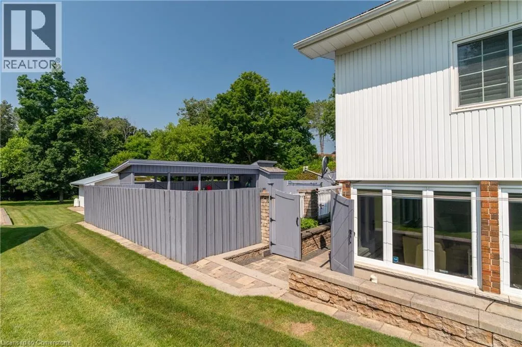 4 COLONIAL Drive