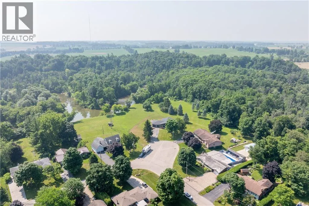 4 COLONIAL Drive