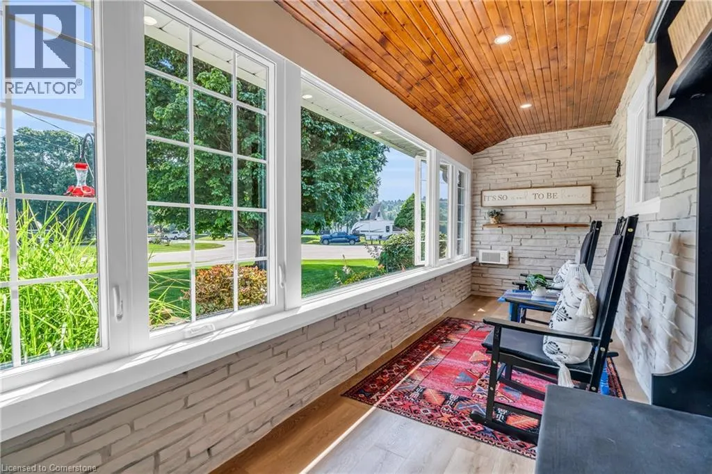 4 COLONIAL Drive