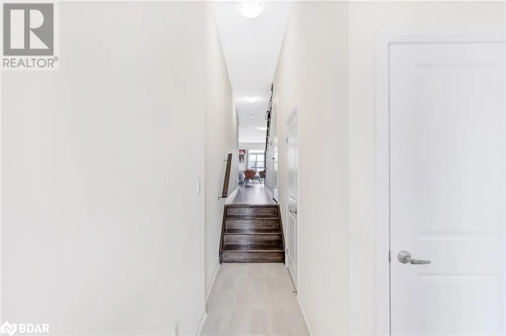 122 TURNBERRY Lane