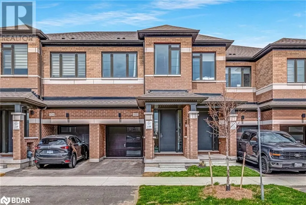 122 TURNBERRY Lane