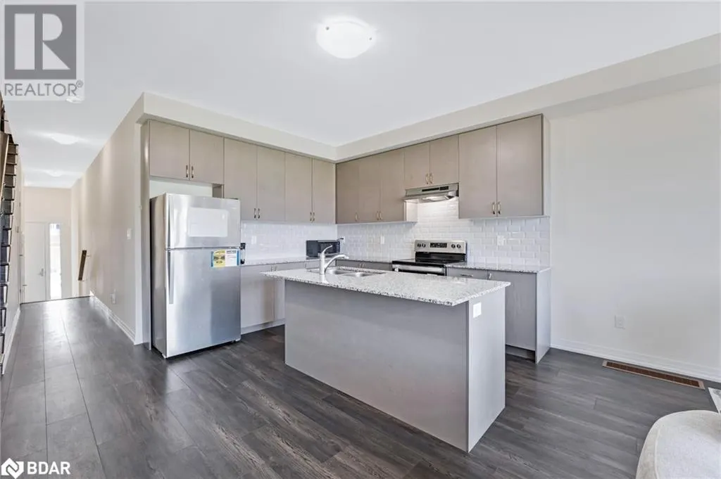 122 TURNBERRY Lane