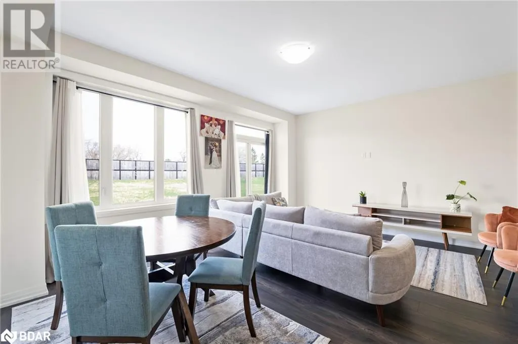 122 TURNBERRY Lane