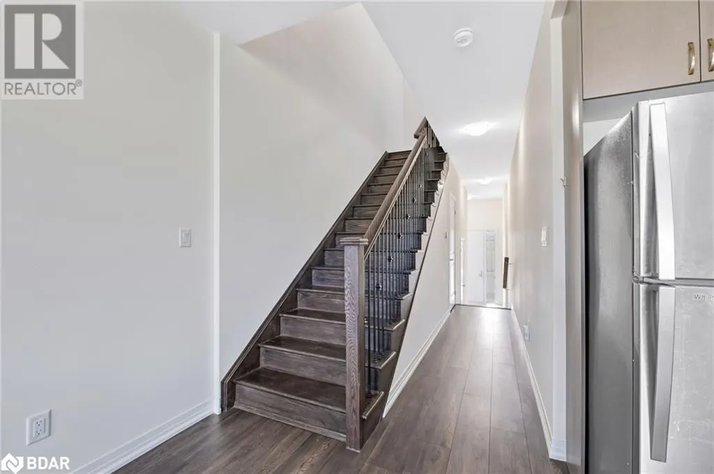 122 TURNBERRY Lane