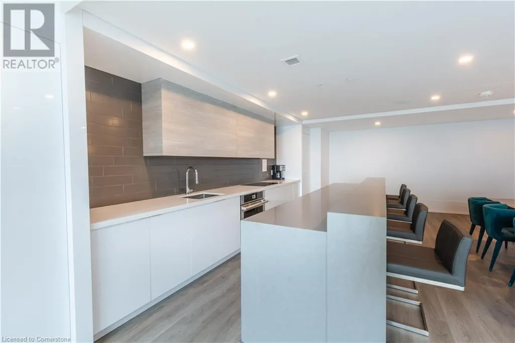 16 CONCORD Place Unit# 609, #609