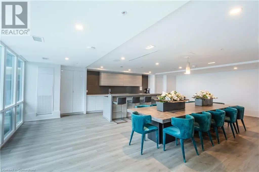 16 CONCORD Place Unit# 609, #609