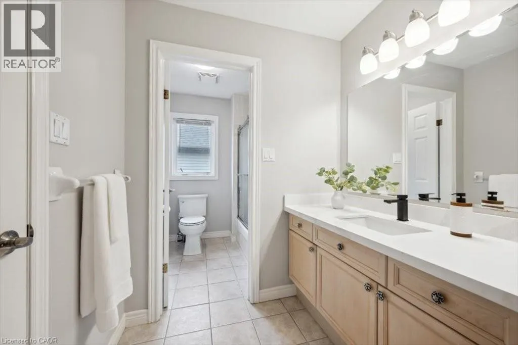 3 KESTREL Street