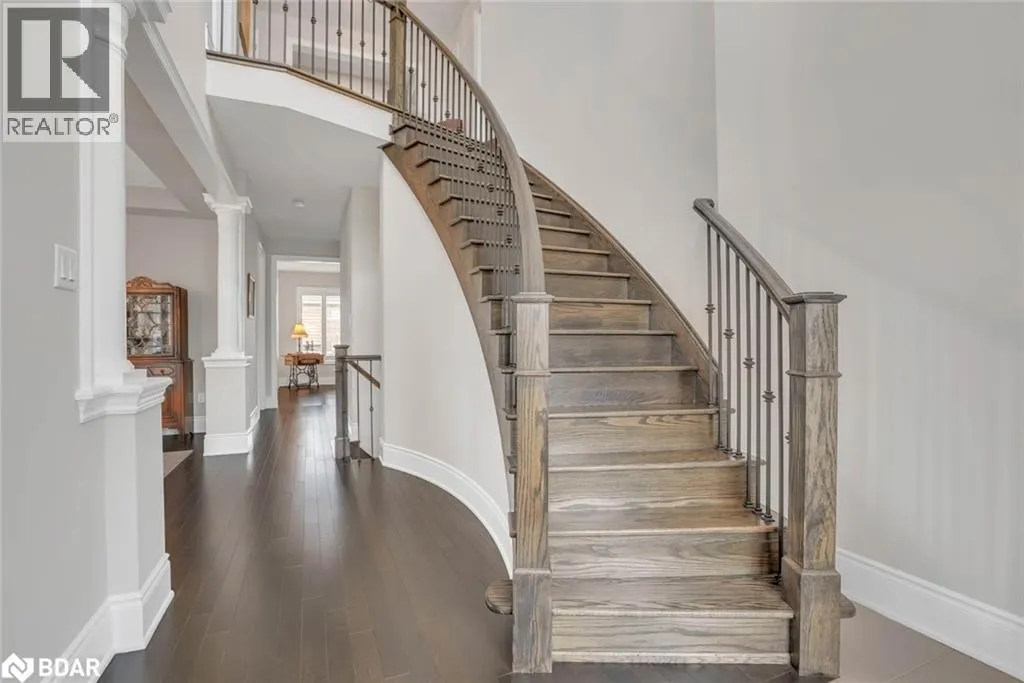 25 COPELAND CRESCENT
