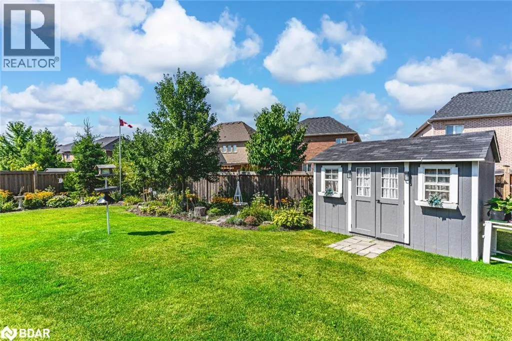 25 COPELAND CRESCENT