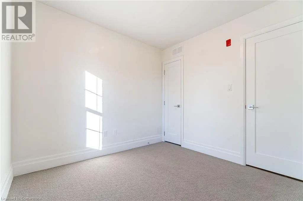 760 LAKESHORE Road E Unit# 202, #202