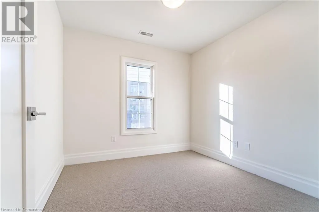 760 LAKESHORE Road E Unit# 202, #202