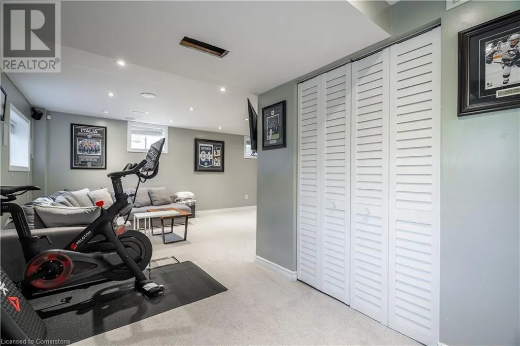 80 MONTREAL Circle