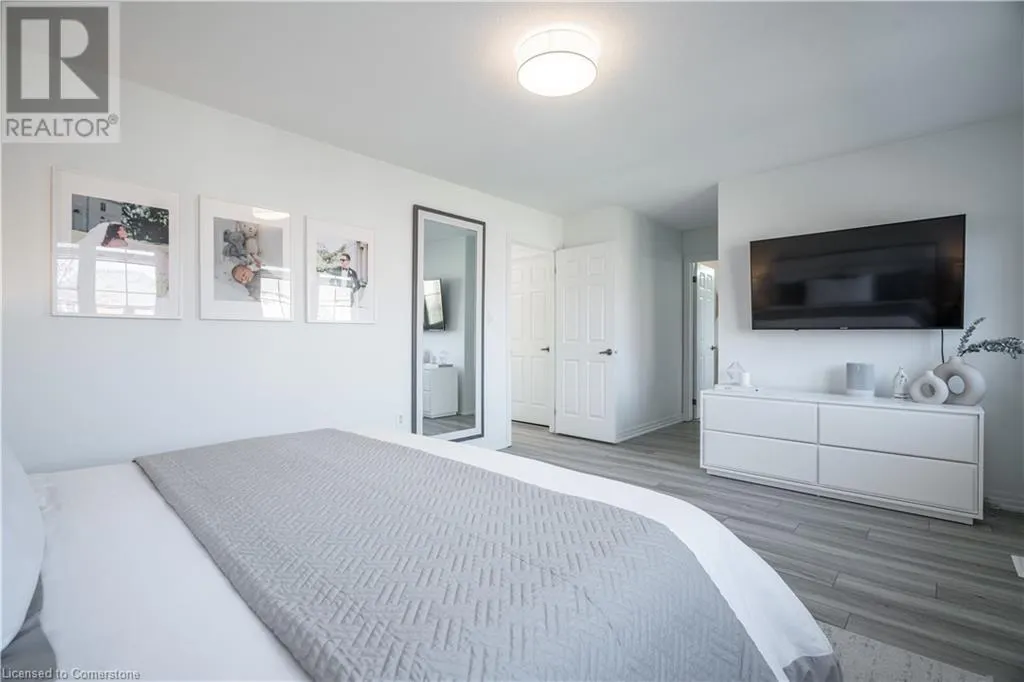 80 MONTREAL Circle