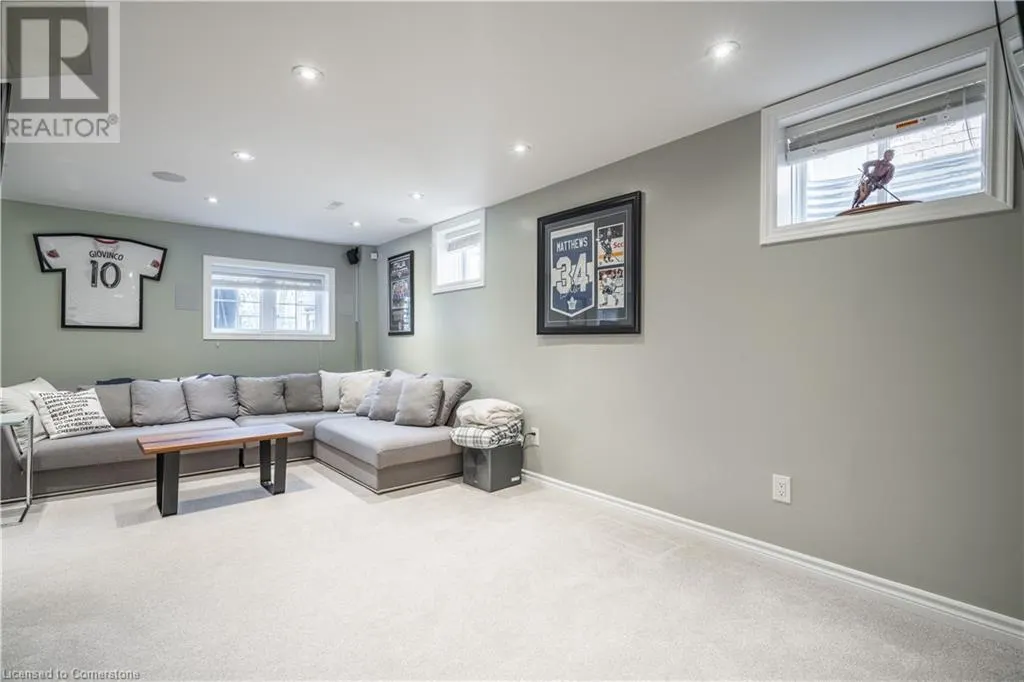 80 MONTREAL Circle