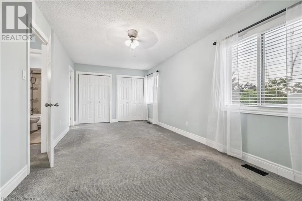22 MERRITT Crescent