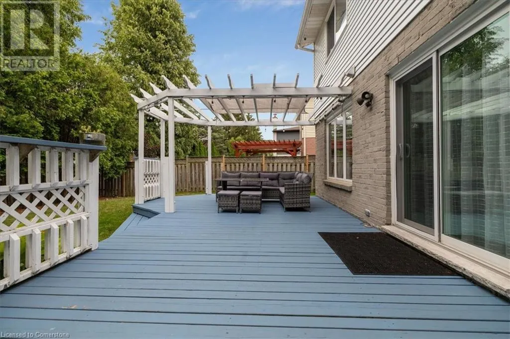 22 MERRITT Crescent