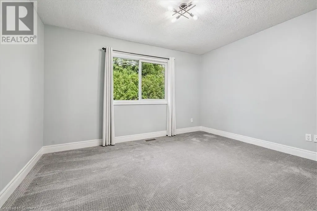 22 MERRITT Crescent