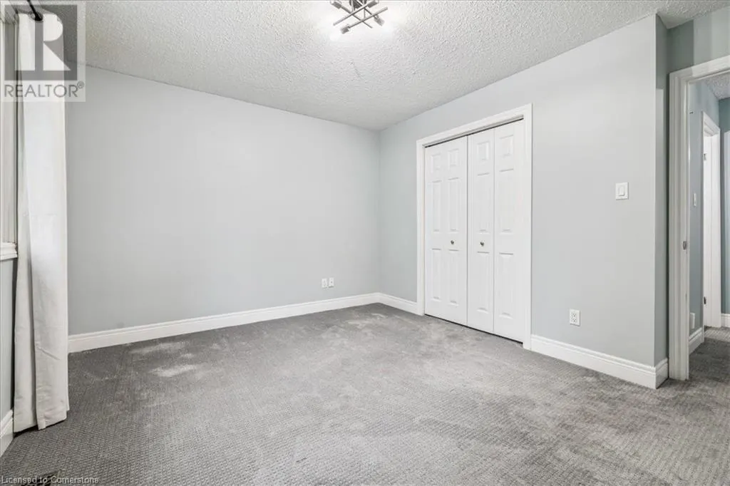 22 MERRITT Crescent