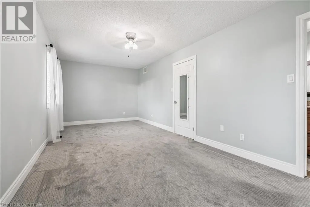 22 MERRITT Crescent