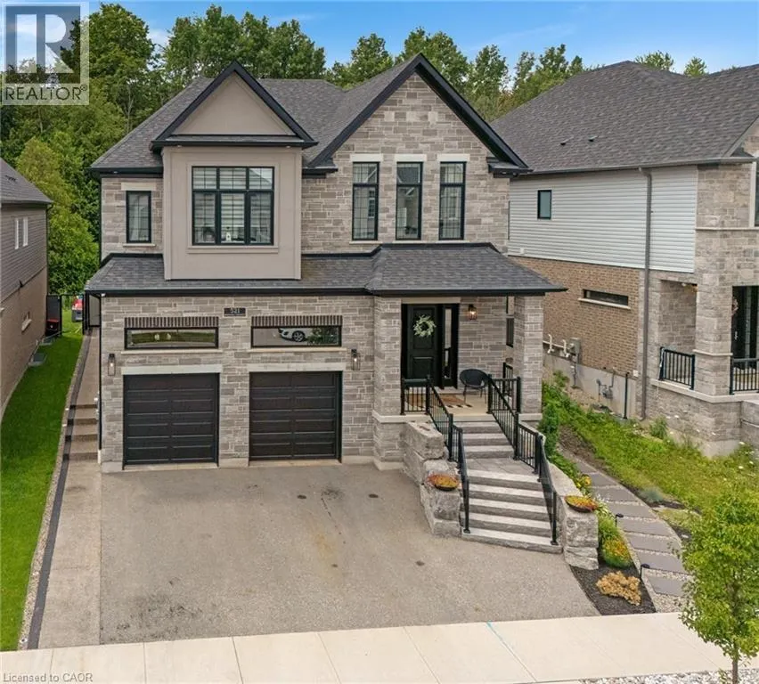521 BRIDGEMILL Crescent