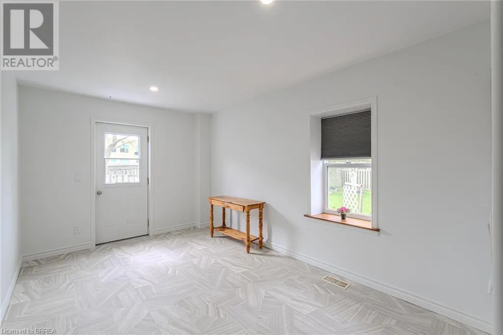 388 MCKELLAR Street