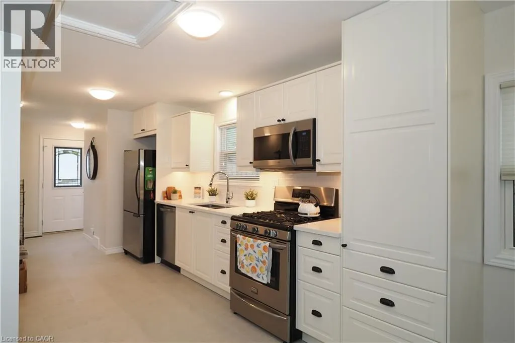 50 HOLLY Trail