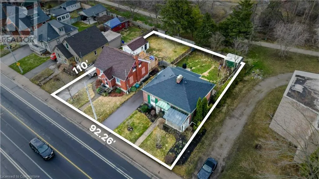 135 STIRLING Avenue S