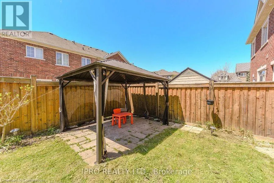 304 DALGLEISH Garden