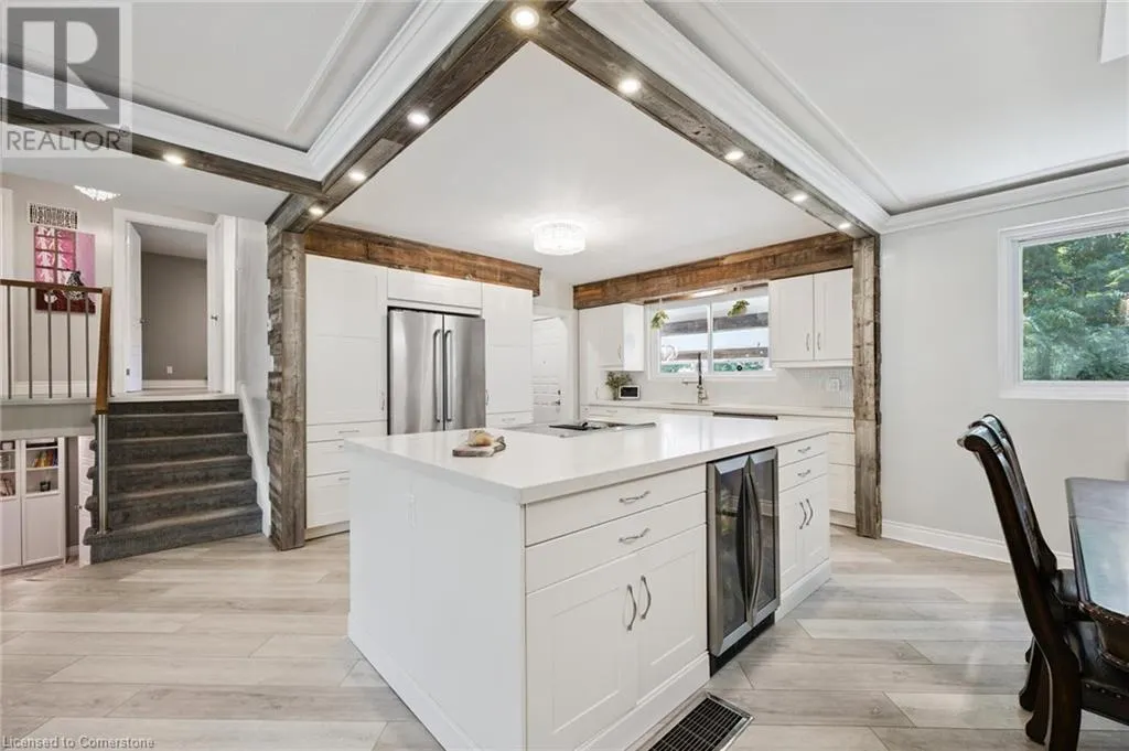 1059 MARLEY Crescent