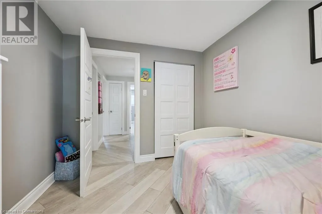 1059 MARLEY Crescent