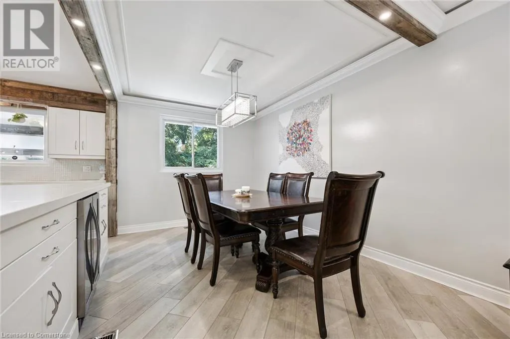 1059 MARLEY Crescent