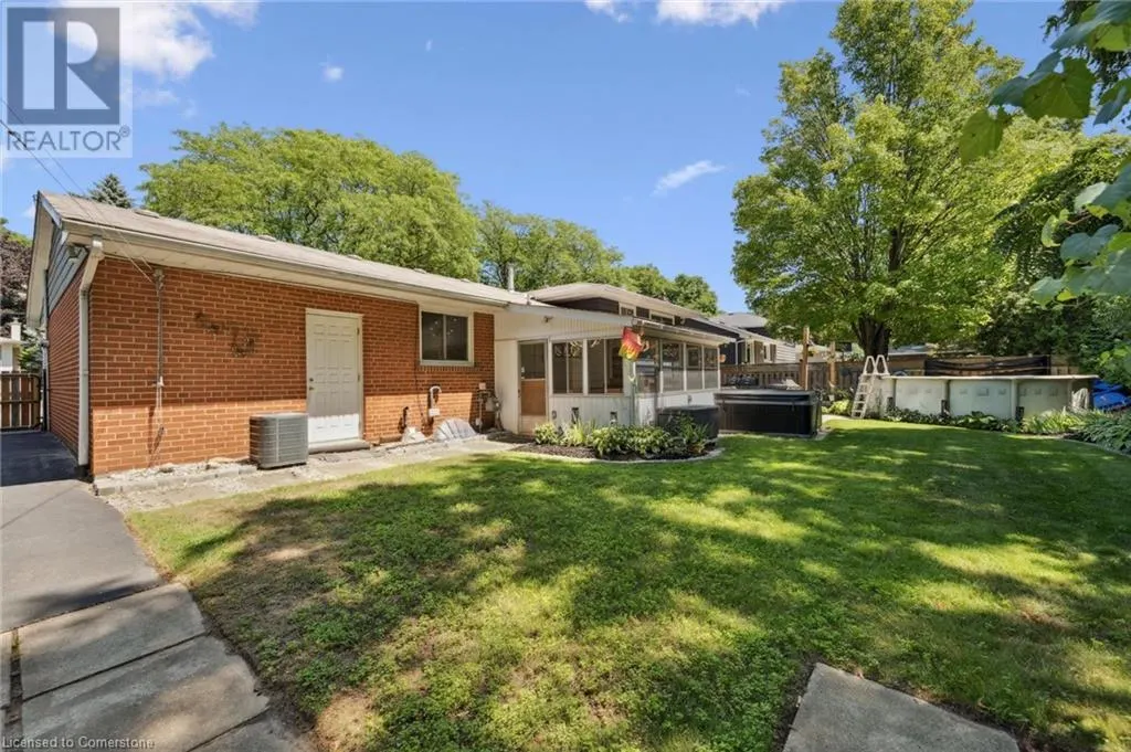1059 MARLEY Crescent