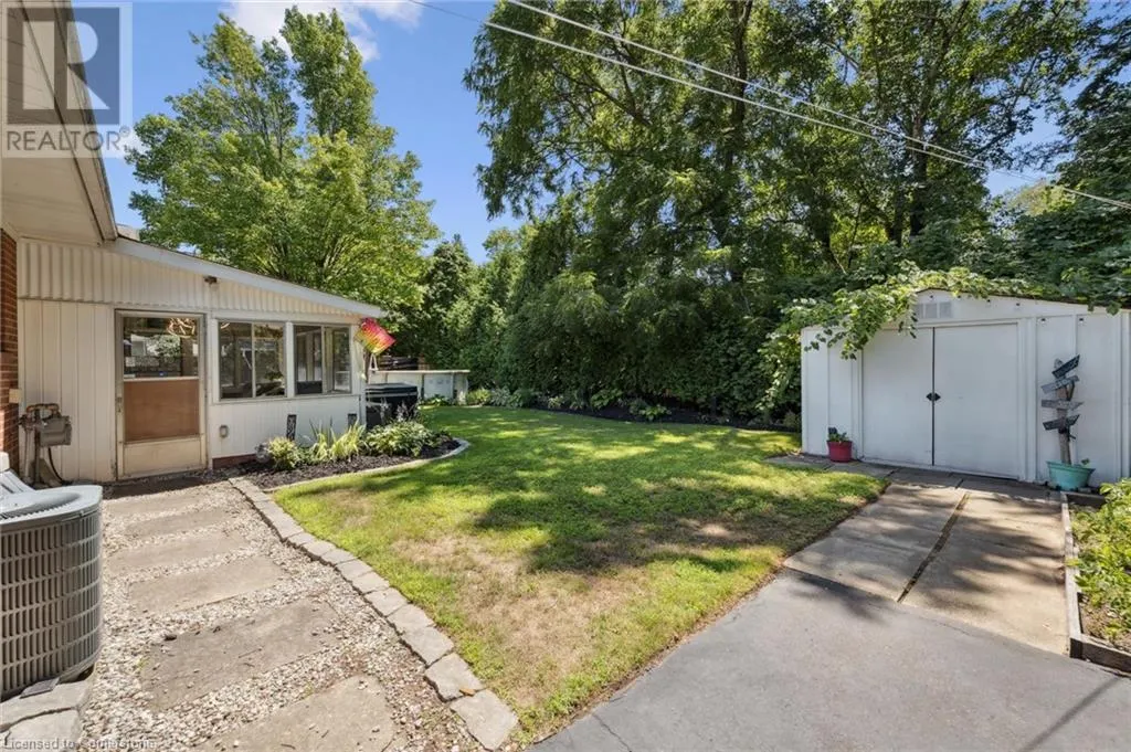 1059 MARLEY Crescent