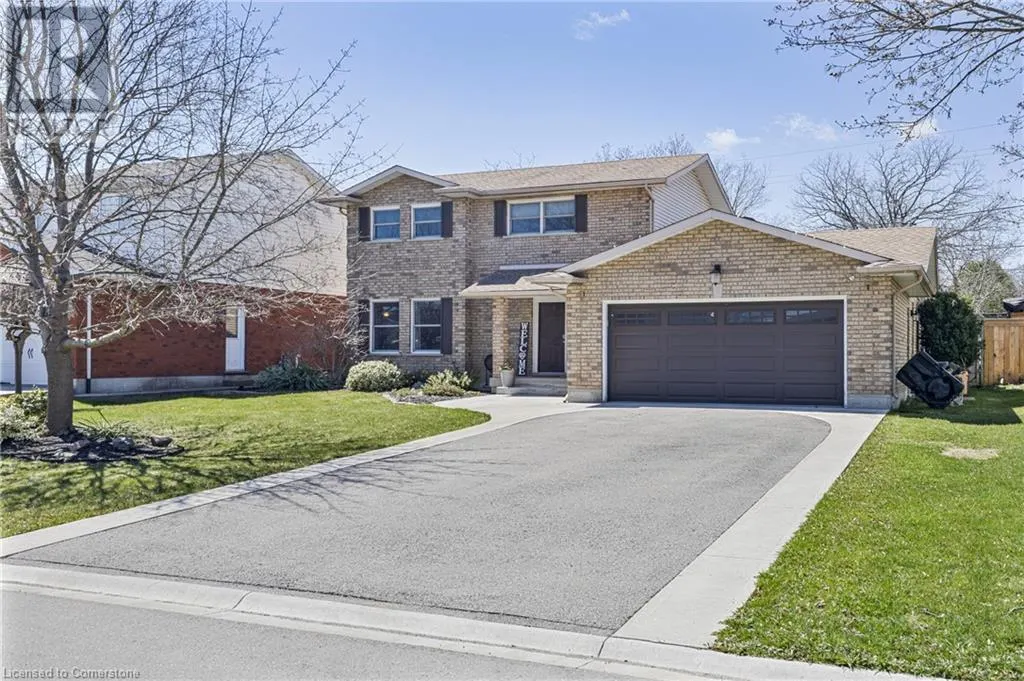 5 KINTYRE Court
