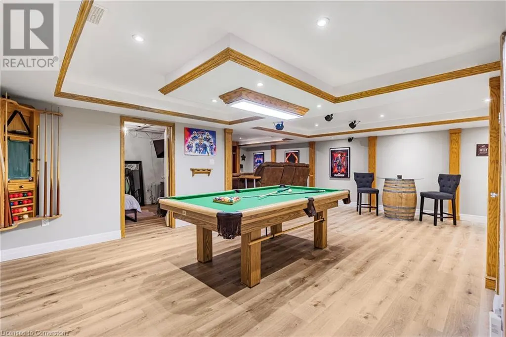 5 KINTYRE Court