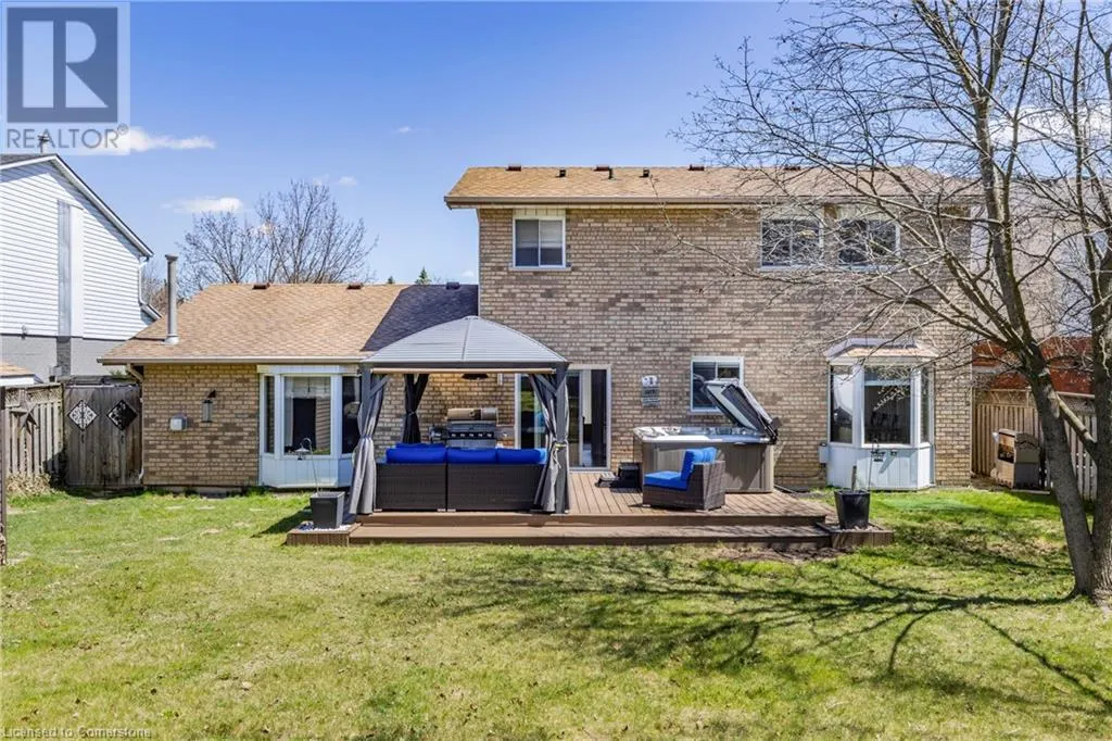 5 KINTYRE Court