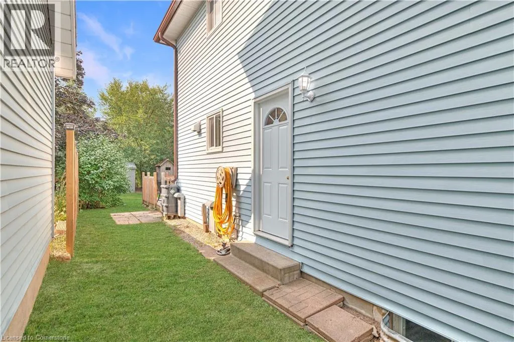 41 RISTAU Crescent