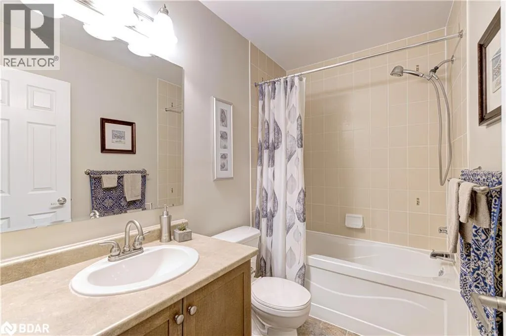 253 WETENHALL Landing