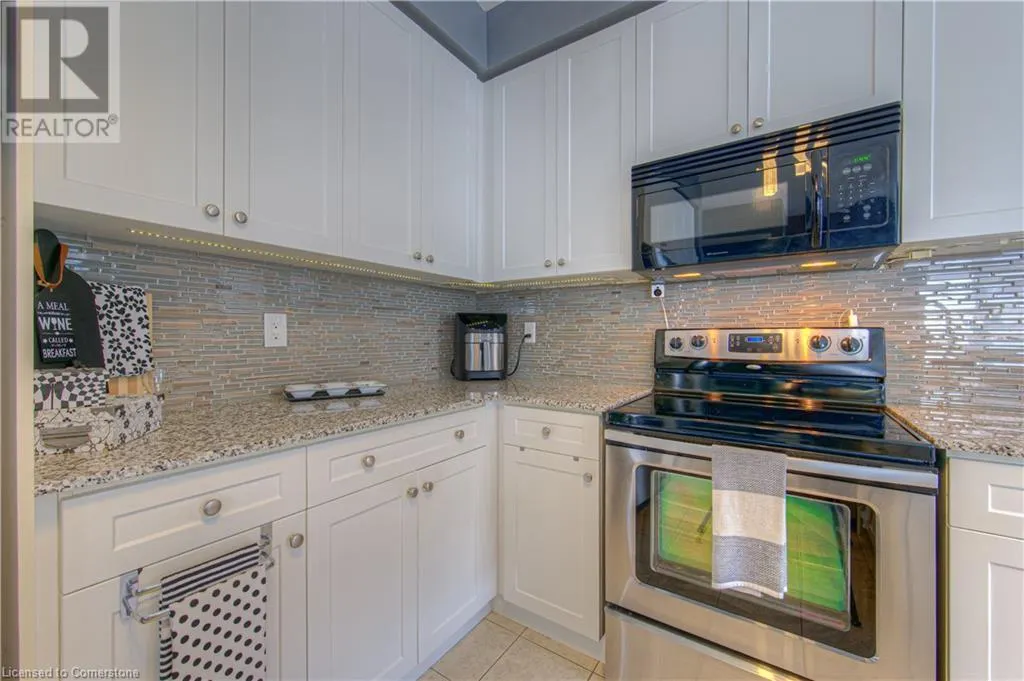 32 FORBES Terrace