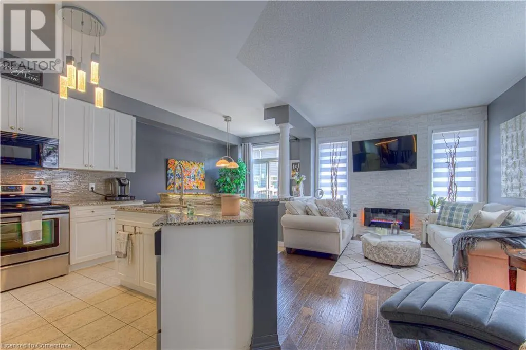 32 FORBES Terrace