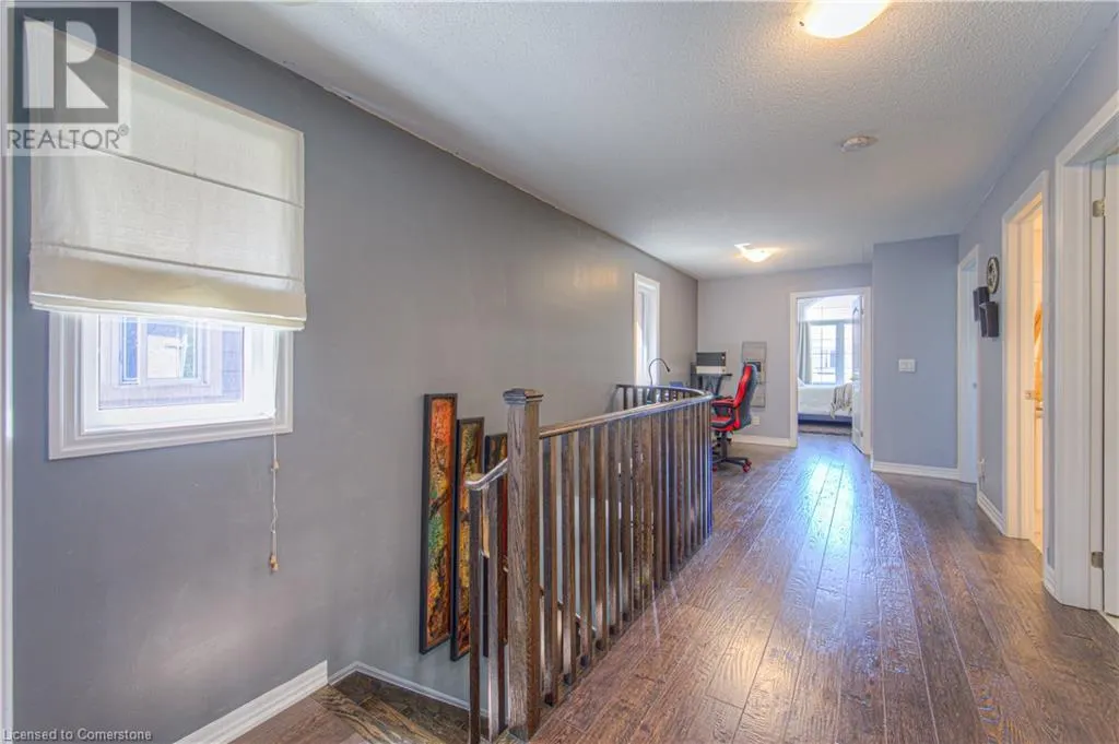 32 FORBES Terrace