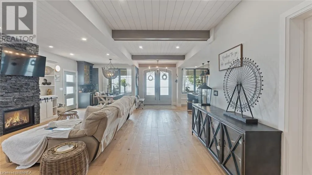 33 CEDAR Drive