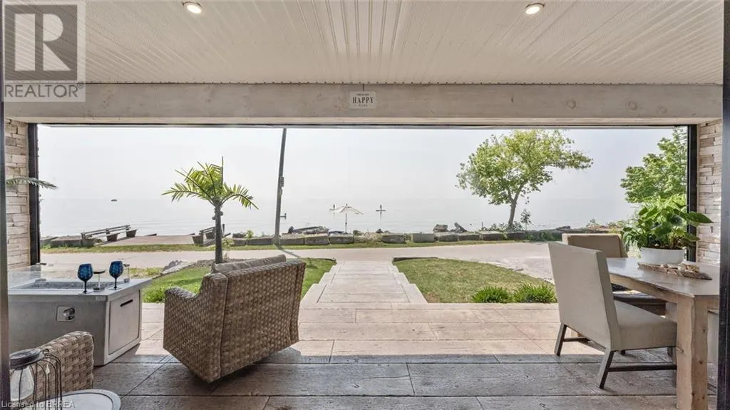 33 CEDAR Drive