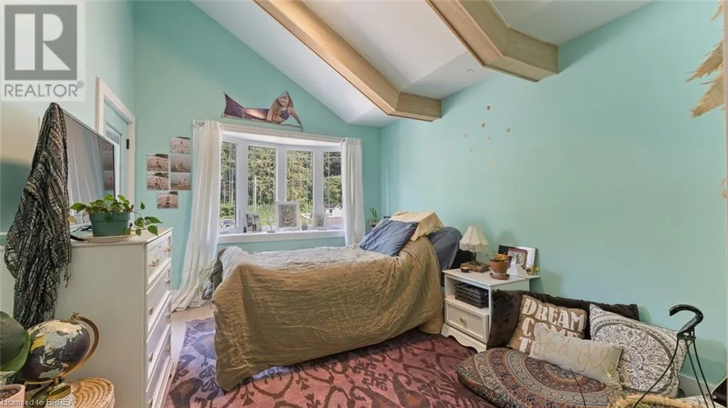 33 CEDAR Drive