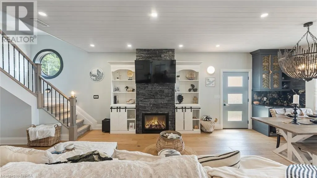 33 CEDAR Drive