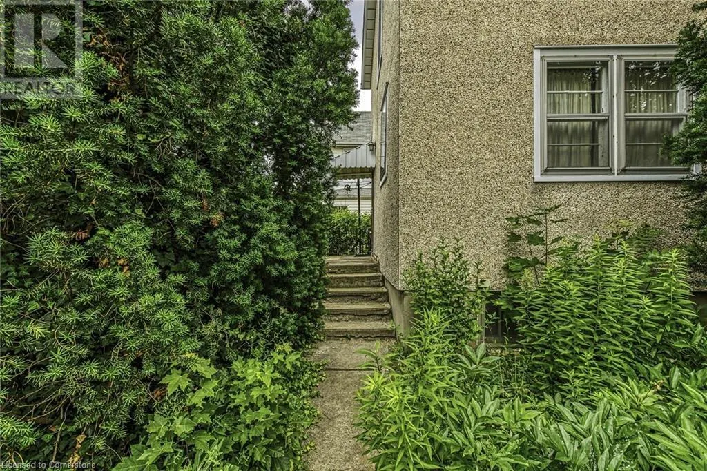 37 ONTARIO Street